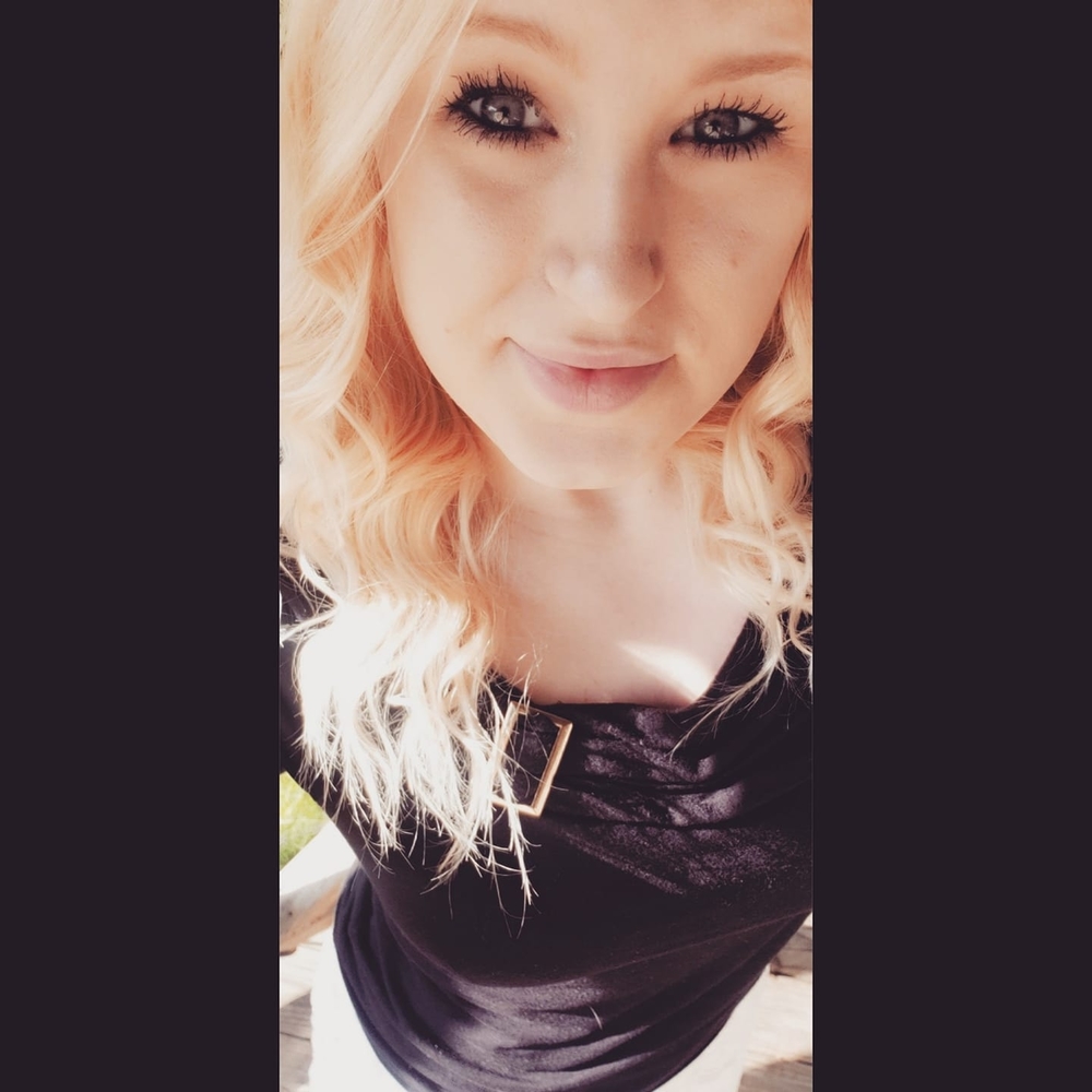 Meet your Posher, Sianna